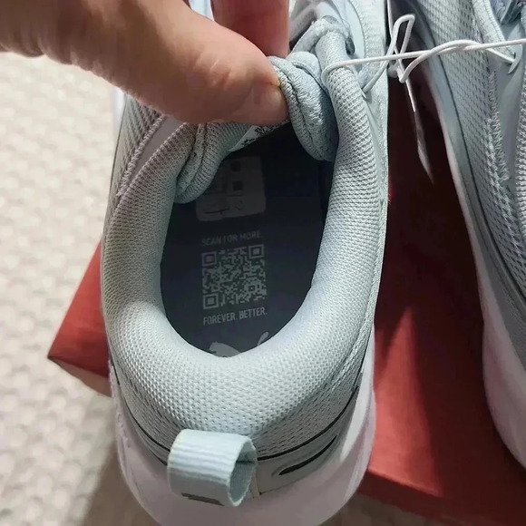 PUMA Ladies' Flex Focus Lite Sneaker - Picture 6 of 9